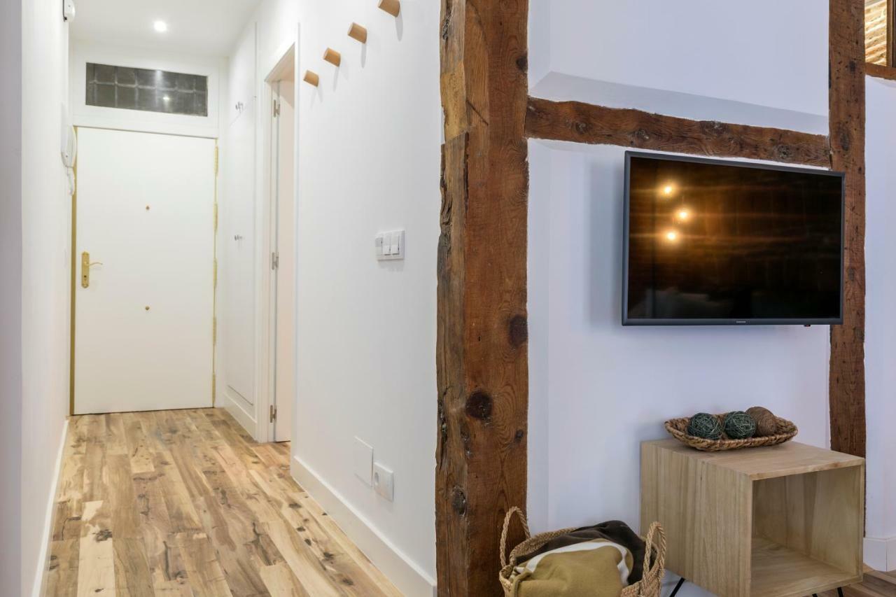 Bonito Apartamento En Tipica Corrala En El Centro De Madrid Eksteriør bilde